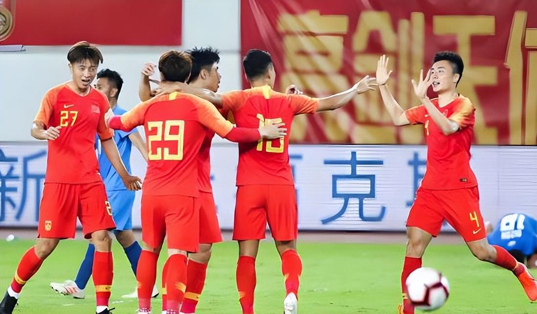 澳大利亚国家队社媒:麦格里能来现场助威真是太好了